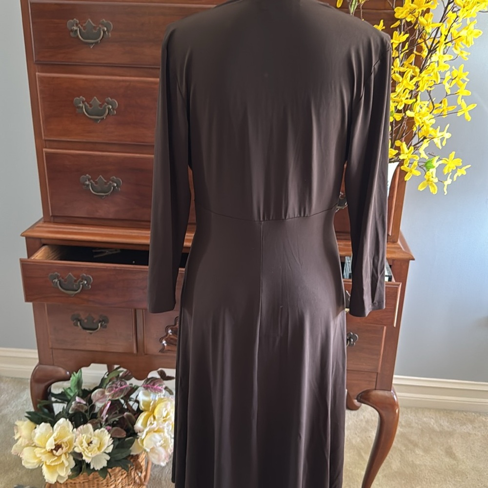 Maggy London Matte Jersey Dress Dark Brown Size 10 - Picture 6 of 9